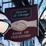 The Bank of Friendship is named after an old tradition where residents of Highbury village waved across Hackney Brook to their neighbours in Stoke Newington