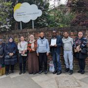 Concerned parents of pupils at Pooles Park Primary School, Lennox Rd, Islington. Parent Paul Levy-Adophy  holds petition. Photo: Julia Gregory/LDRS